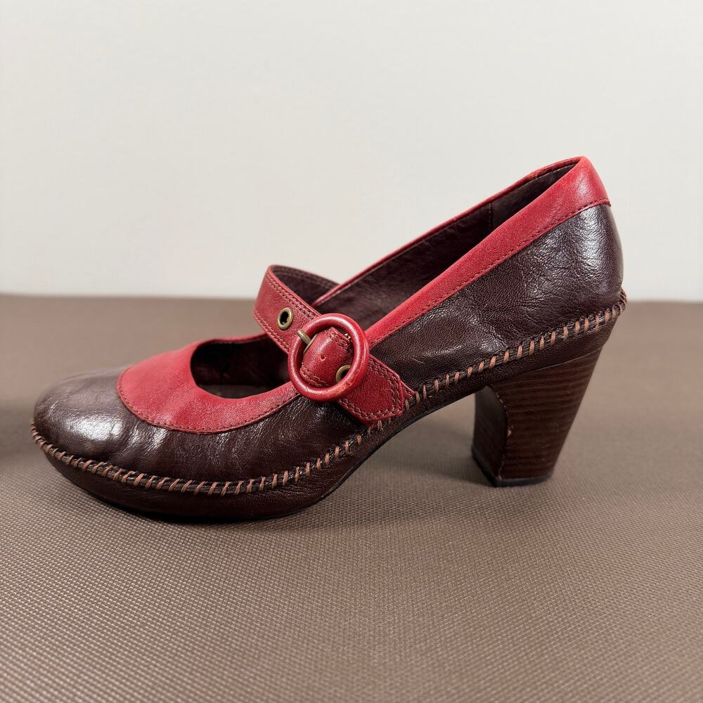 Indigo by Clarks Brown Red Leather Mary Jane Heels Pumps Strap Buckle Womens 10M